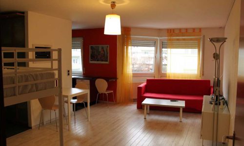 Goldstadt Maisonette in Pforzheim | Wohn- und Schlafbereich